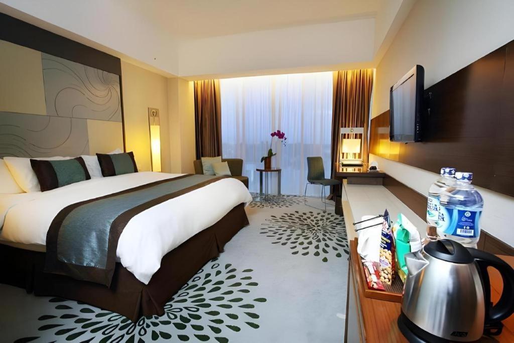 Artotel Suites Bianti Γιογκιακάρτα Εξωτερικό φωτογραφία