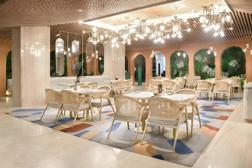 Artotel Suites Bianti Γιογκιακάρτα Εξωτερικό φωτογραφία