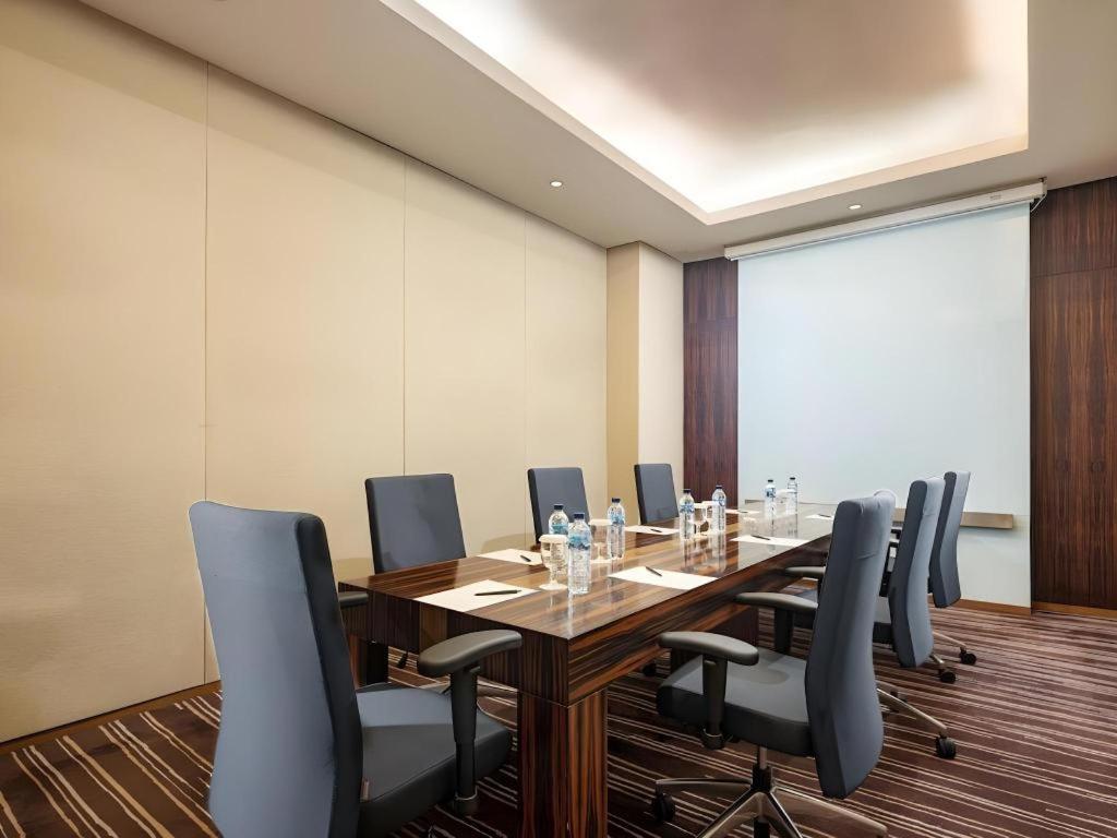 Artotel Suites Bianti Γιογκιακάρτα Εξωτερικό φωτογραφία